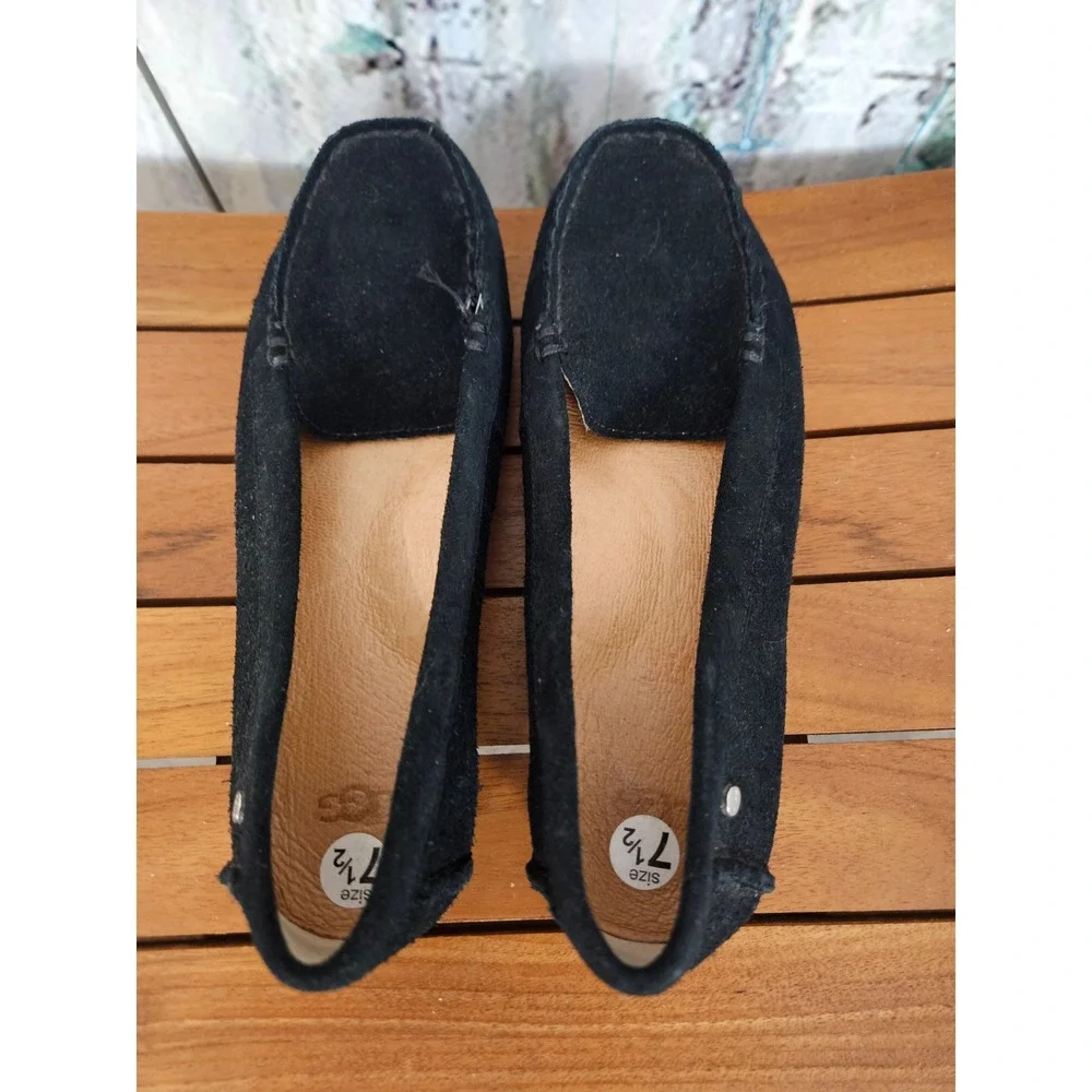 FLAW UGG Milana Loafers 7.5 Black Suede Driving Moccasins Slip On Flats 1096572